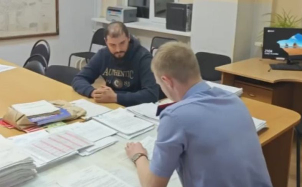 Мужчина, доведший челябинскую учительницу до инфаркта, принес извинения