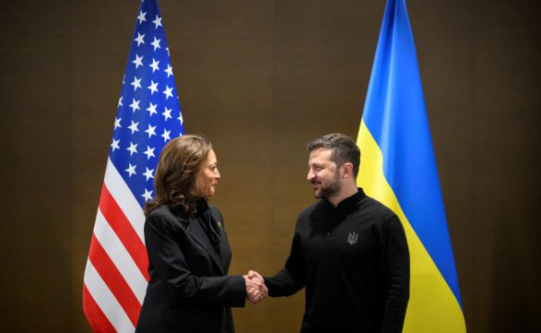 NYT: Камале Харрис тоже не нужна Украина, поддержка будет только до выборов