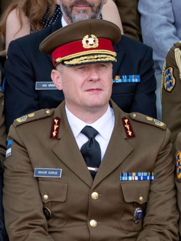 Самоубийственное решение