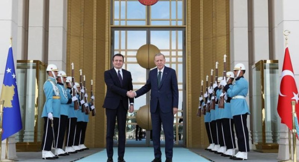 Турция на Балканах: косоваров подталкивают к противостоянию с Сербией