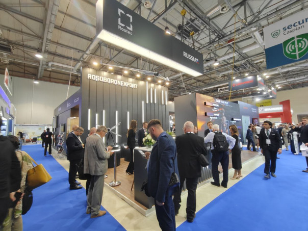 &laquo;В пиаре не нуждается&raquo;: Россия впервые представила зарубежной аудитории экспортный &laquo;Ланцет&raquo;