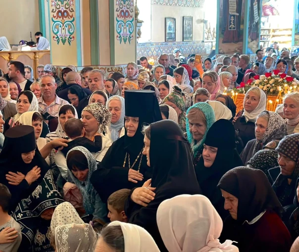 &laquo;Вестник психиатрии&raquo;: Одесская игуменья не выходит из Московского патриархата, но заверяет, что его нет