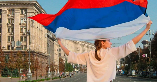 Зеленский добился: всё больше киевлян готовы пожить при &laquo;путинском режиме&raquo;