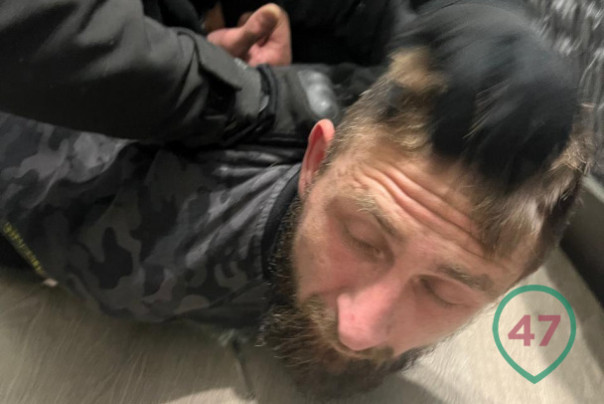 &laquo;Да они все наркотой загашенные&raquo;. Под Петербургом штурмом взяли уголовников, сбежавших с СВО