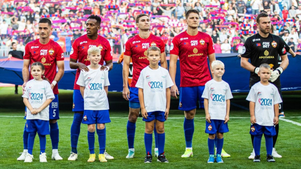 Футбол и упыри из «Миротворца»