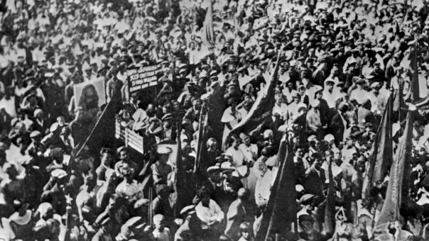 Корень украинской катастрофы – советская украинизация