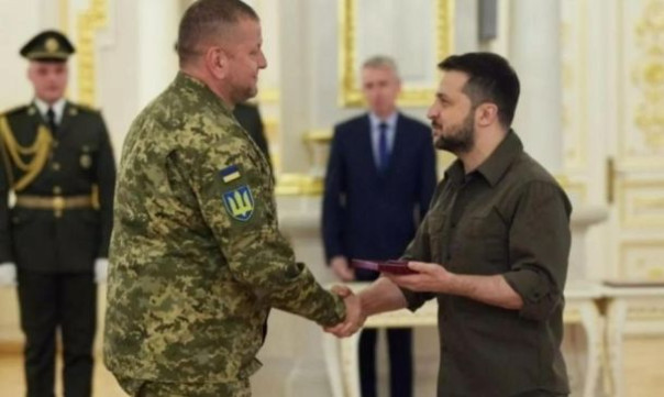 На кого американцы будут менять Зеленского?