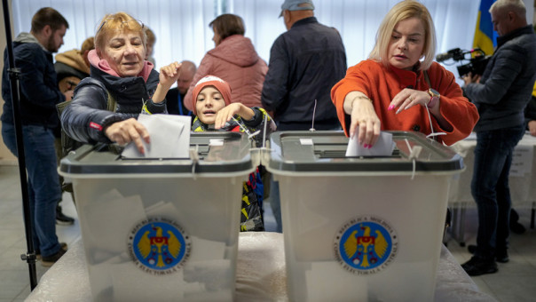 &laquo;Полный провал европейского вектора&raquo;: 27 из 36 районов Молдавии проголосовали против вступления в ЕС