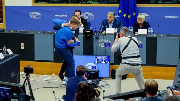 Скандал в Европарламенте