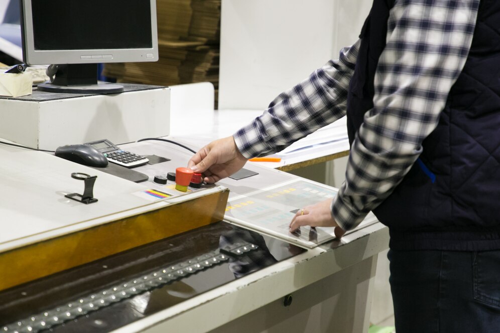 Необходимость обращаться за УФ-печатью