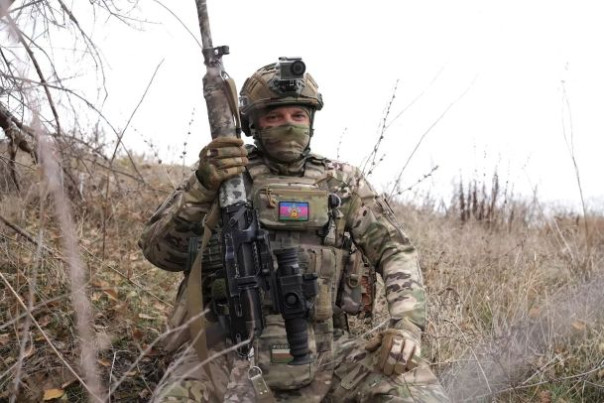 "Двухсотые в каждом подвале". Что происходит в ключевой точке Донбасса