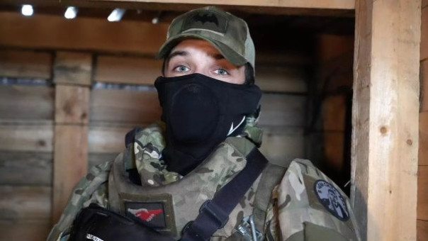 "Двухсотые в каждом подвале". Что происходит в ключевой точке Донбасса