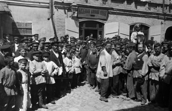 Как 200 лет назад на Руси кутили в ресторанах и трактирах