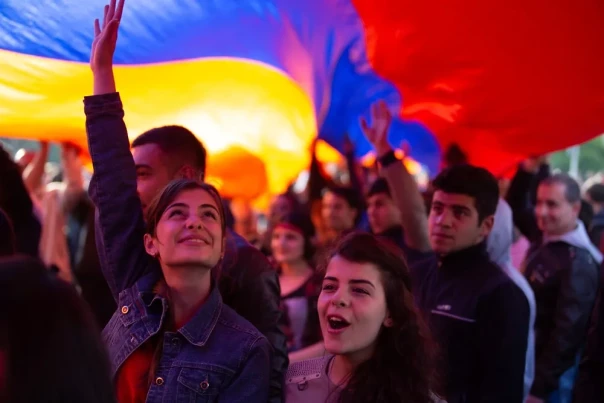 Как США выйдут из войны на Украине, почему ЕС покажет Киеву кукиш, хватит ли денег у США на Армению. Александр Роджерс