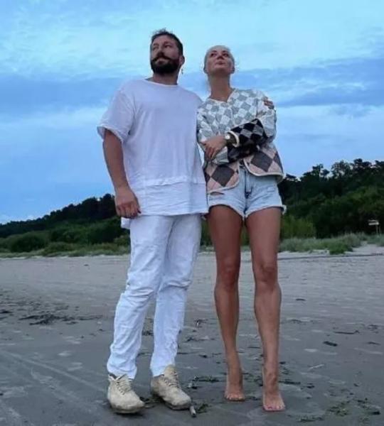 "Копытом в лицо". Куда идет и что происходит с так называемой "российской оппозицией"