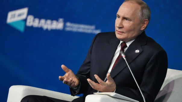 Либеральным коровам Евросоюза не стать хищниками