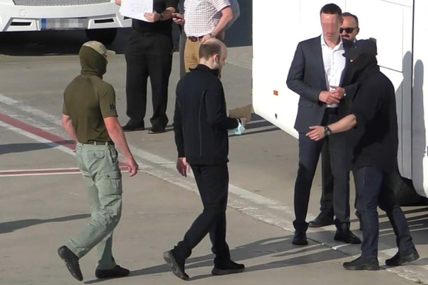 Вызволение следует: Россия и США продолжают диалог о заключенных