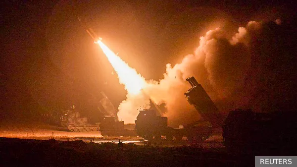 Зачем Байден разрешил ракетные удары вглубь России