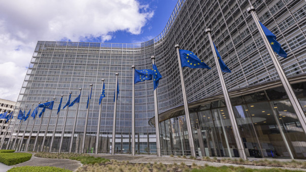 &laquo;Амбициозные&raquo; планы: в ЕС хотят увеличить военные траты для подготовки к &laquo;возможной российской агрессии&raquo;