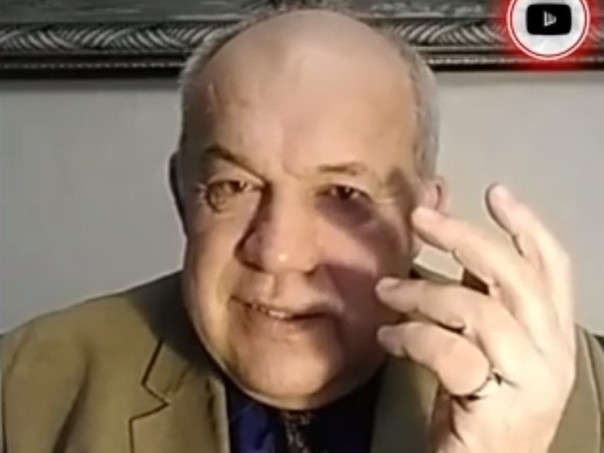 Предложивший "голодным украинкам спать с миротворцами" профессор получил жесткий ответ