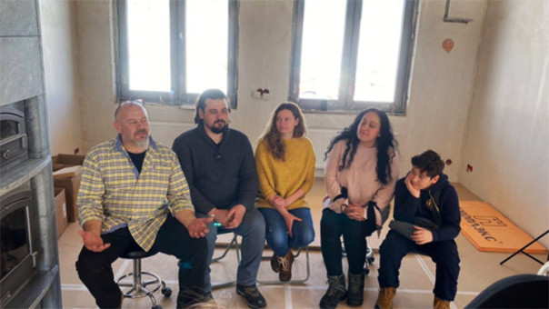 "У Германии нет будущего": Бизнесмен из Потсдама строит поселение в России. За ним хотят уехать 2,5 млн немцев