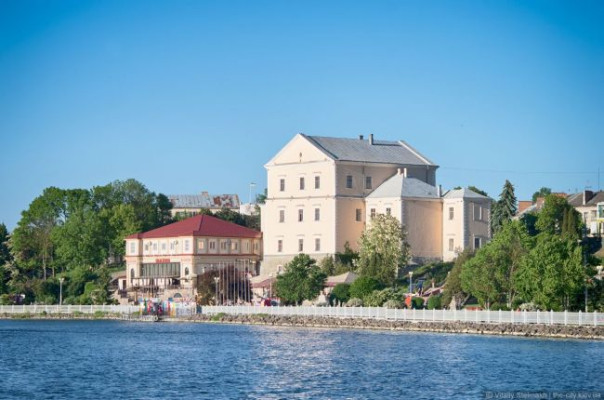 Жители Тернополя: Мы благодарны русским за добро. Однако далеко не все