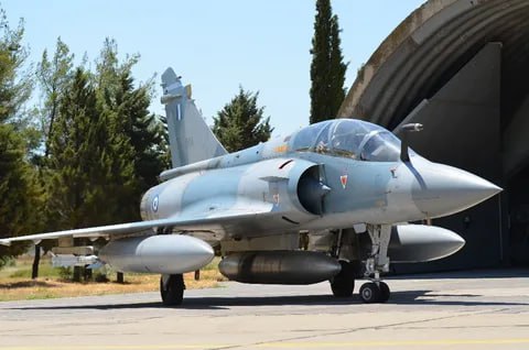 Франция поставит Киеву истребители Mirage 2000-5 к концу первого квартала текущего года.