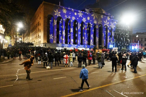 В крупнейших городах Грузии начались очередные акции протеста