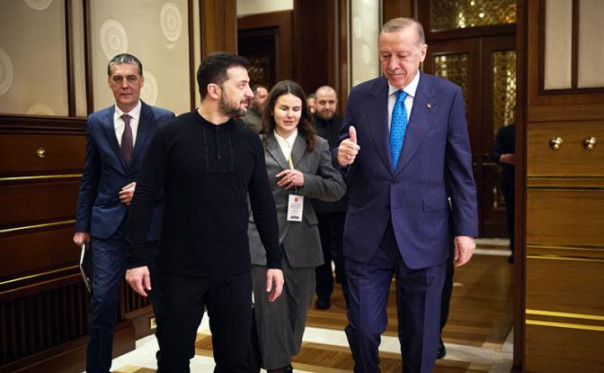 МI-6 создает новый &laquo;Тройственный союз&raquo; в противовес &laquo;американской угрозе&raquo;