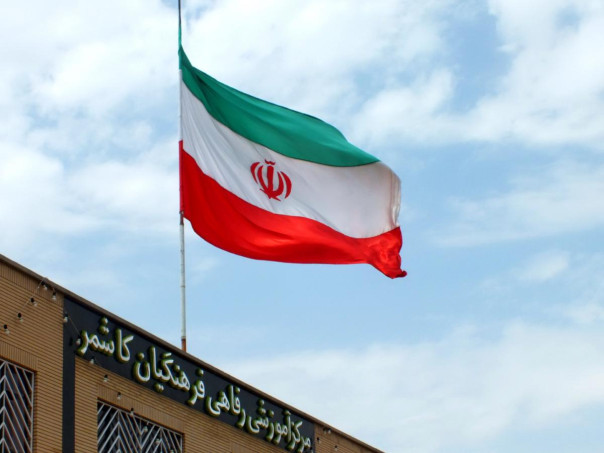 &laquo;Нецелесообразно, неразумно и недостойно&raquo;: верховный лидер Ирана выступил против диалога с США