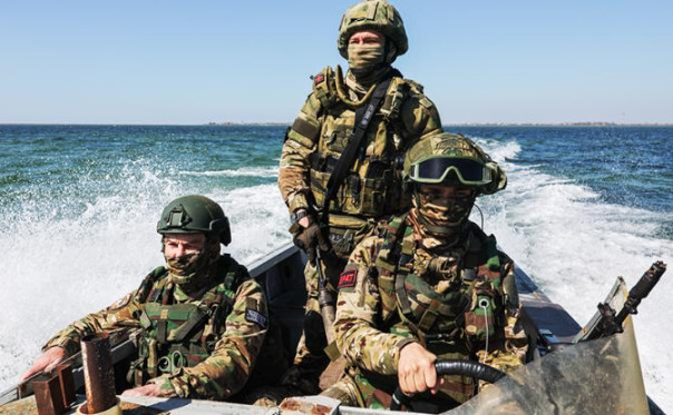 The Grayzone о битве под Крынками: &laquo;От безумного начала до плачевного финала она исключительно британская&raquo;