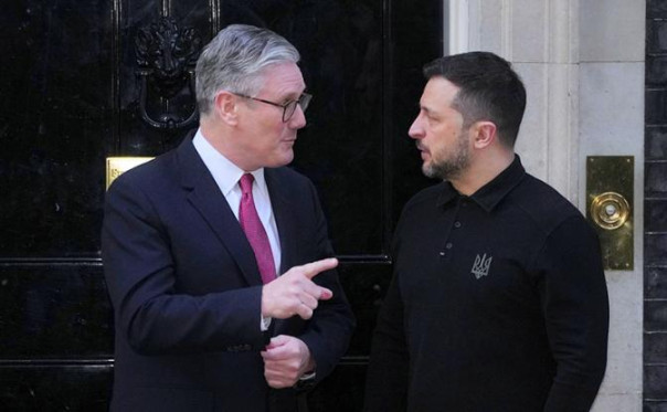 Константин Бондаренко: &laquo;Веди нас, Зеленский &mdash; мы потом за тебя отомстим!&raquo;