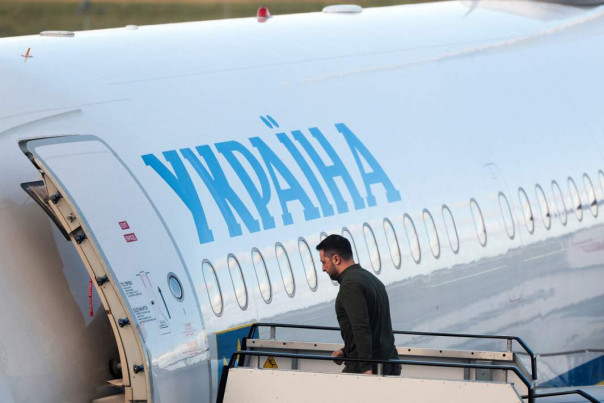 Сыграл в дурака: США сокращают поддержку Украины после скандала в Белом доме