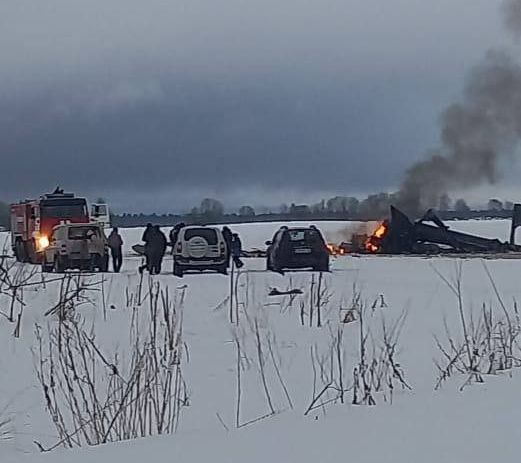 В Ленинградской области потерпел катастрофу ударный вертолет Ми-28 ВС РФ.