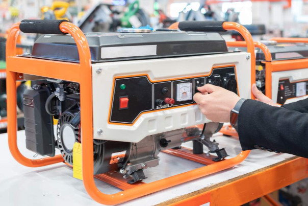 Вор у вора: в Польше пропали выделенные киевскому режиму деньги