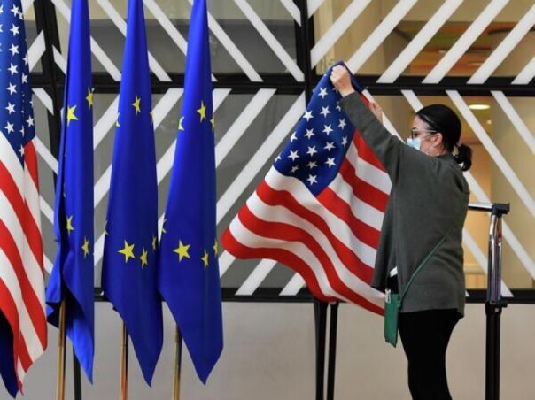 26 стран Евросоюза согласовали контртарифы для США. Венгрия выступила против