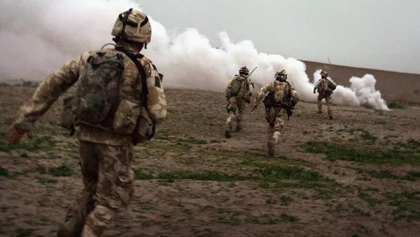 Ай, Моська, опять в поход... Как "трибалты" собрались на войну ради Киева под присмотром Брюсселя