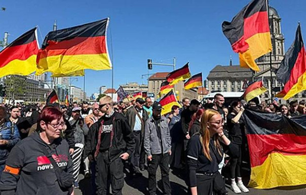 Что-​то наконец издохло? 5 резких и нетипичных для последних лет новостей из 4 стран (СГА, Британия, Германия, Турция) про 404