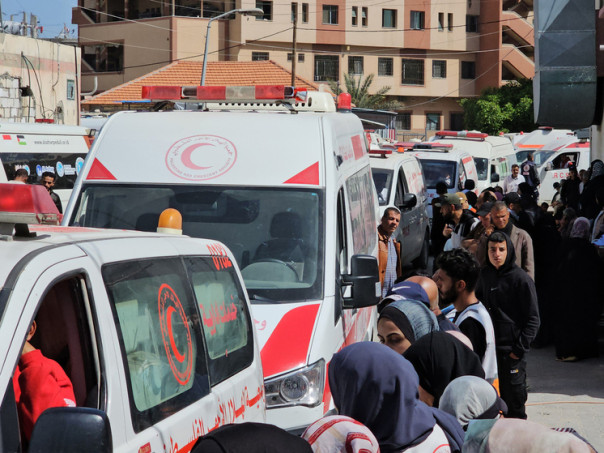 «Оказались в братской могиле»: пятнадцать медработников и спасателей убивали одного за другим