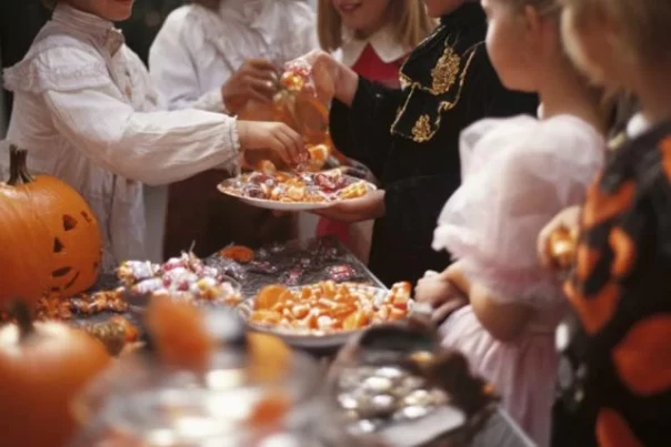 Сладости или гадости? Как отравленные Бредфордские леденцы навсегда изменили мир