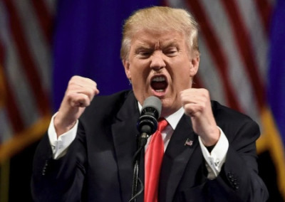 Трамп потребовал бесплатного прохода по Суэцкому и Панамскому каналам для США