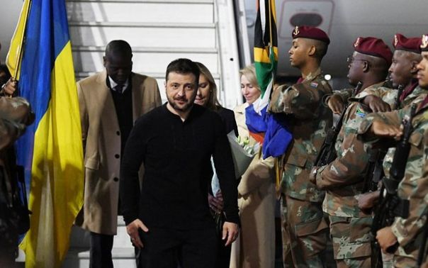 Зачем Зеленский окучивает ЮАР?