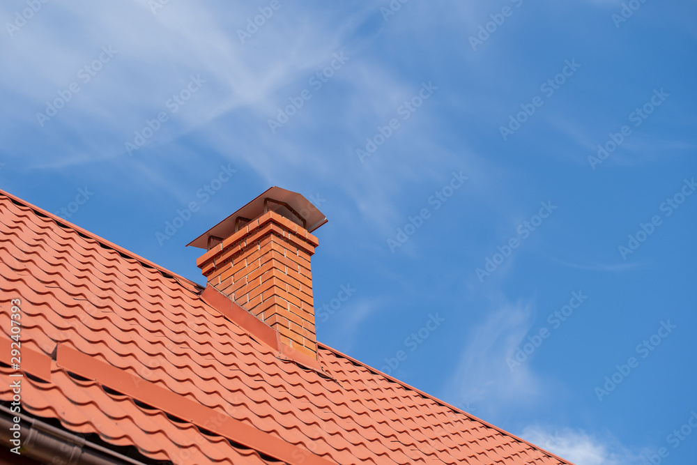 Что важно учесть при выборе дымохода для деревянного дома?