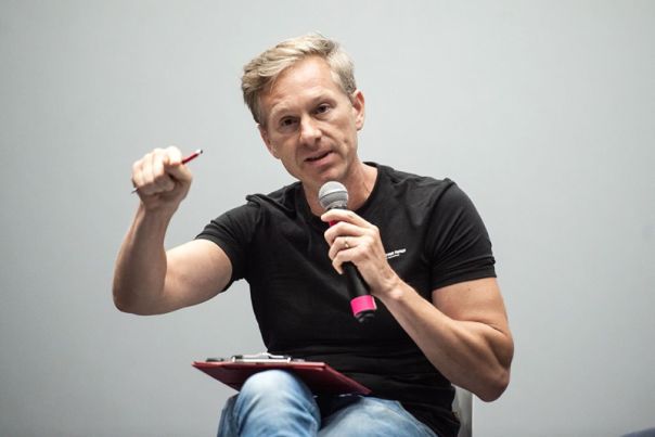 Итальянский профессор посоветовал «ничтожеству» Кае Каллас самой идти войной на Путина