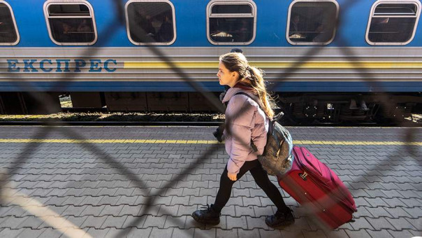 Как в Европе развивается украинский миграционный кризис. Разбор