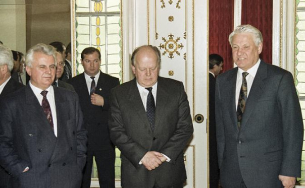 Назад в СССР: &laquo;Союз нерушимый&raquo; &mdash; а вдруг это не фигура речи?