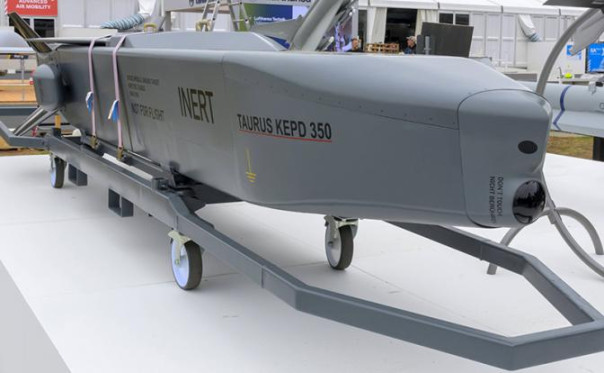 Резинка от &laquo;Таурусов&raquo;: 100 ракет Германия в своих закромах точно не наскребет. А сколько сможет?