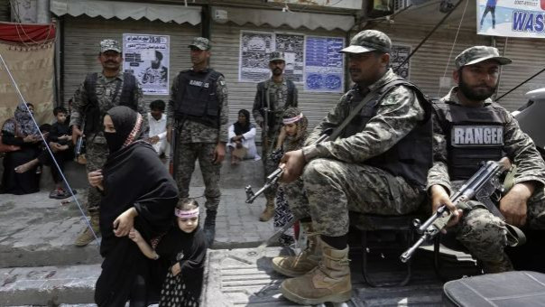 В Пакистане прогремело несколько взрывов на фоне напряженности с Индией