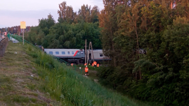 Киев сжигает мосты перед переговорами. Что надо понять без эмоций