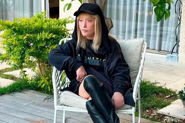 Пугачёву пригласили в Россию на «Новую волну-2025»